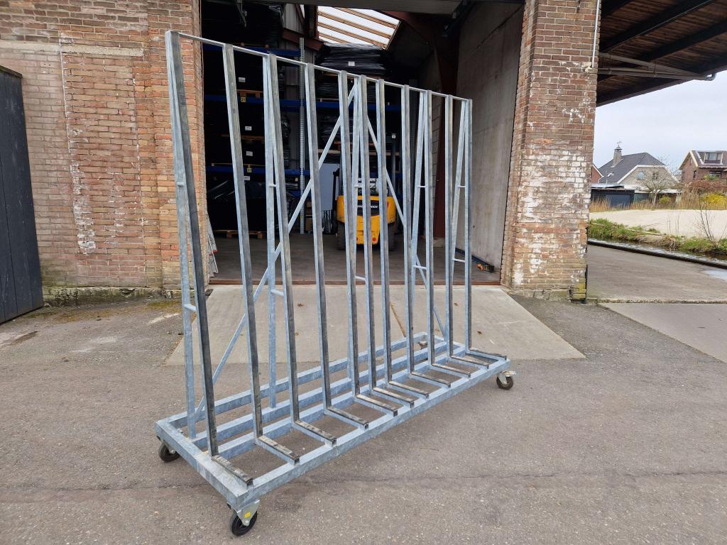 Glaskar / Glasbok / kozijnenbok, Niet ingevuld, Niet ingevuld, Niet ingevuld