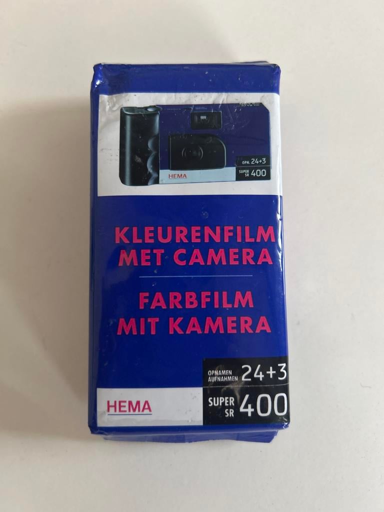 Hema Kleurenfilm met Camera - Super SR 400 Expired 27 shots, Ophalen of Verzenden, 8mm film