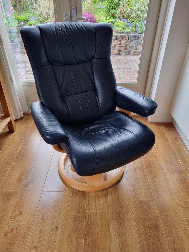 Donkerblauwe relaxstoel, gratis afhalen., Ophalen, Gebruikt, 75 tot 100 cm, 75 tot 100 cm