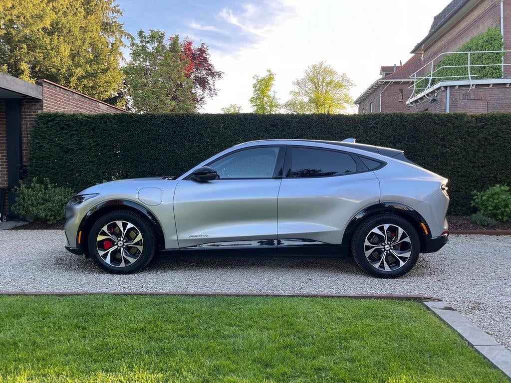 Ford Mustang 75kWh 372pk AWD Aut. 2021 NIEUWE ACCU!!!, Auto's, Ford, 40 min, Elektrisch, Vierwielaandrijving, 450 min