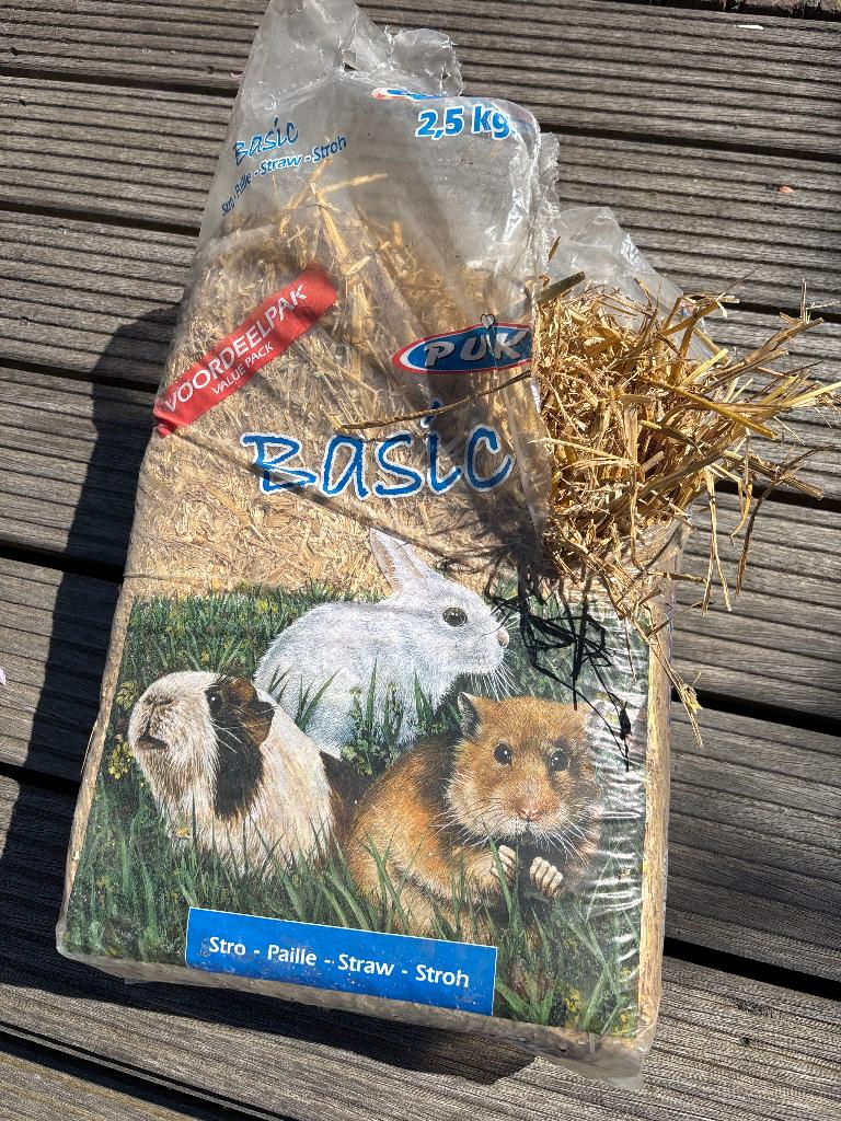 Stro - aangebroken - droog bewaard, Ophalen of Verzenden, Knaagdier of Konijn