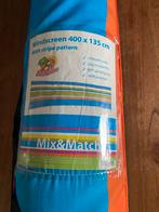 Vrolijk windscherm met houten paaltjes, Ophalen, Nieuw