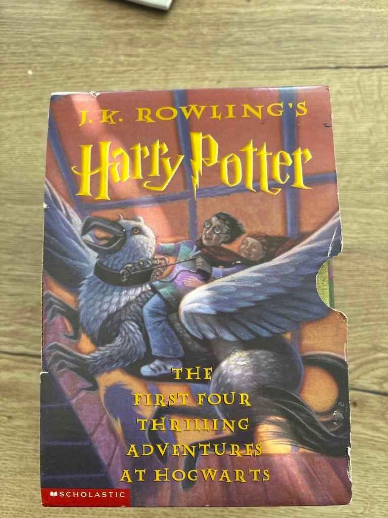 Harry Potter: De Eerste Vier Spannende Avonturen (4 Boeken), Ophalen of Verzenden, Gebruikt, Boek of Poster