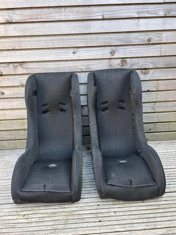 Twee melia peuterschalen voor bakfiets, Fietsen en Brommers, Fietsaccessoires | Fietsstoeltjes, Zo goed als nieuw, Voorzitje, Ophalen