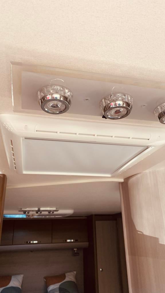 Fiamma Turbo Vent Dakluik met hor en verduistering, Ophalen of Verzenden, Gebruikt