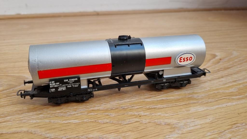 Liliput 25852 H0 Esso Tankwagon - Gebruikt, Gebruikt, Gelijkstroom of Wisselstroom, Analoog, Wagon