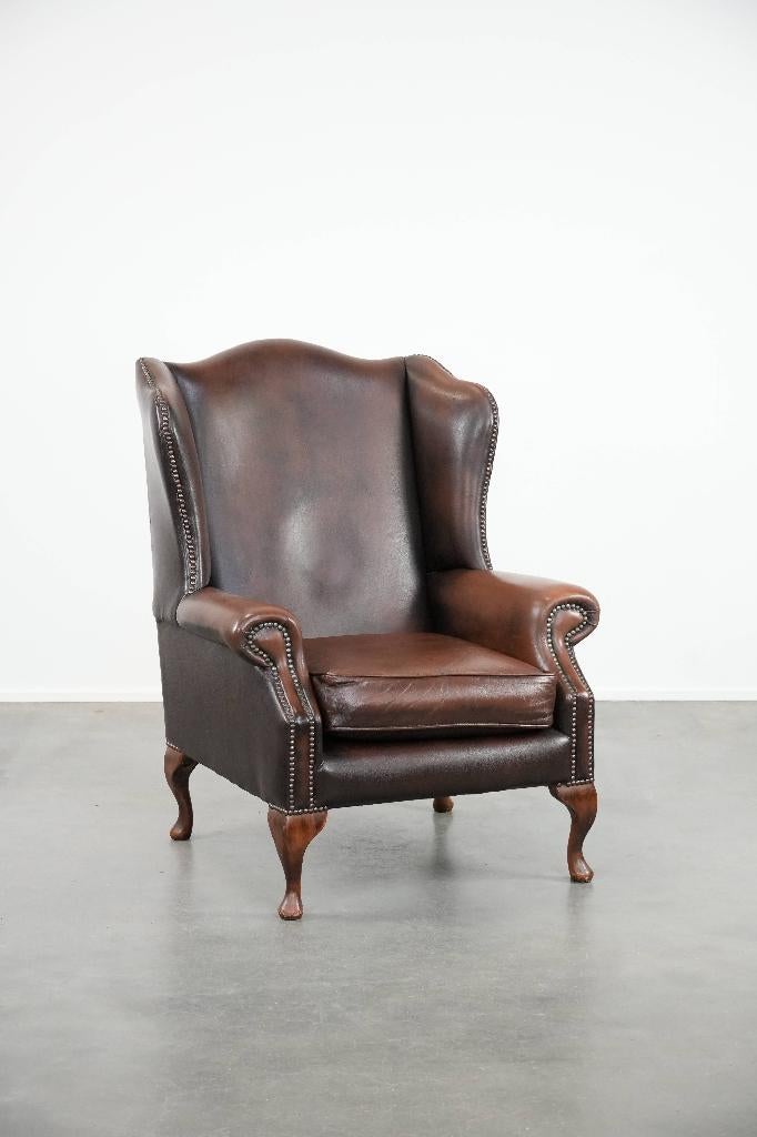 Leuke bruine gladde rundleren chesterfield oorfauteuil, Huis en Inrichting, Fauteuils, Ophalen, ., ., 75 tot 100 cm