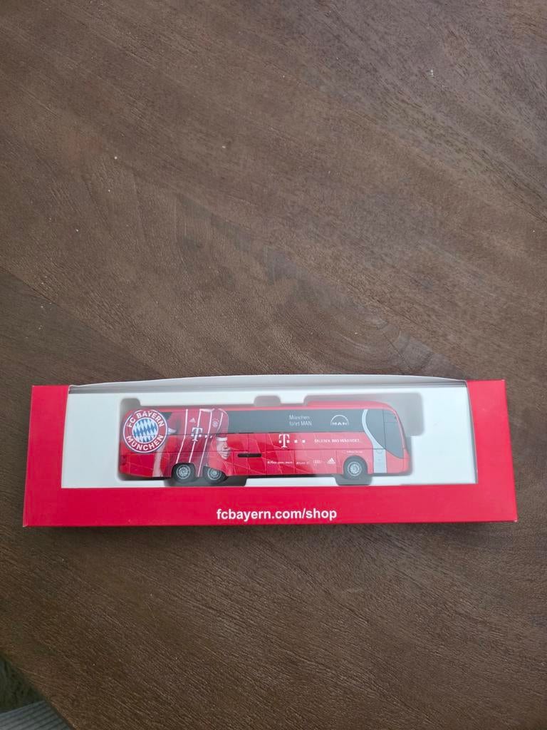 FC Bayern München Teambus Schaalmodel 1:87, Ophalen of Verzenden