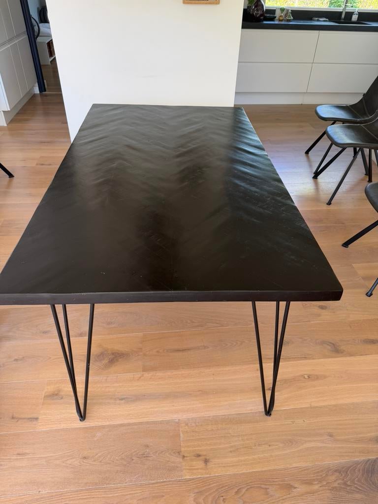 Zwarte houten eettafel 160-90 cm visgraat motief, Huis en Inrichting, Tafels | Eettafels, Ophalen, 50 tot 100 cm, Zo goed als nieuw