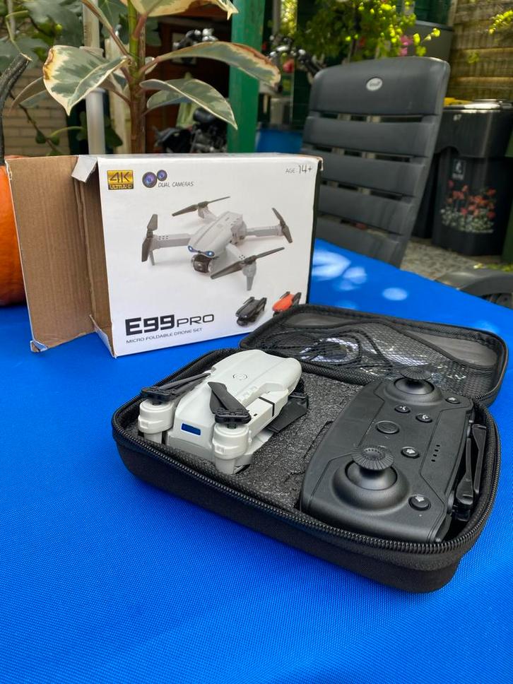E99 Pro Micro Opvouwbare Drone Set met Dubbele Camera's, Audio, Tv en Foto, Drones, Zo goed als nieuw, Cameradrone, Standaard kwaliteit