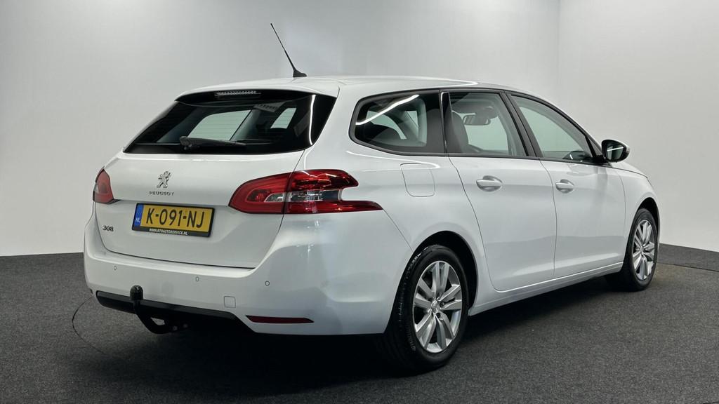 Peugeot 308 SW 1.2 PureTech Active Pack TREKHAAK NIEUWE DIS, Voorwielaandrijving, Stof, Gebruikt, Euro 6