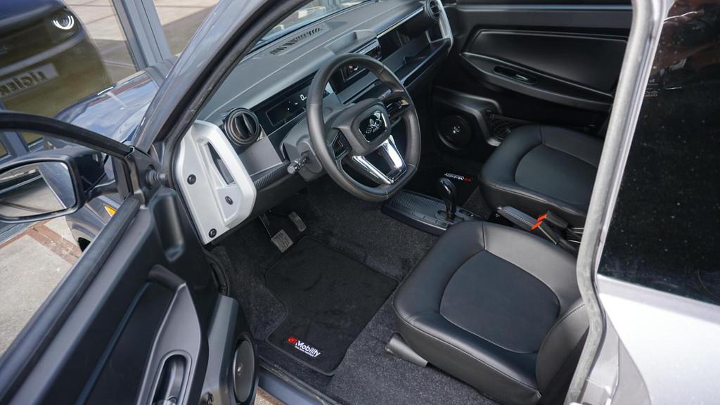 Ligier Myli 40 jaar editie | ACTIEMODEL | Automaat, Nieuw, Ligier