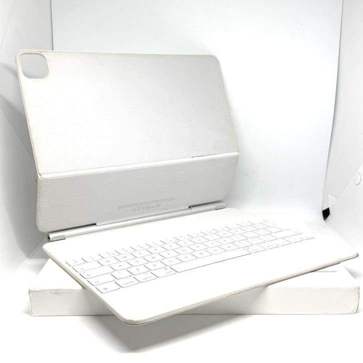 Apple Magic Keyboard 12,9 inch toetsenbord iPad Air /Pro 12,, Computers en Software, Toetsenborden, Zo goed als nieuw