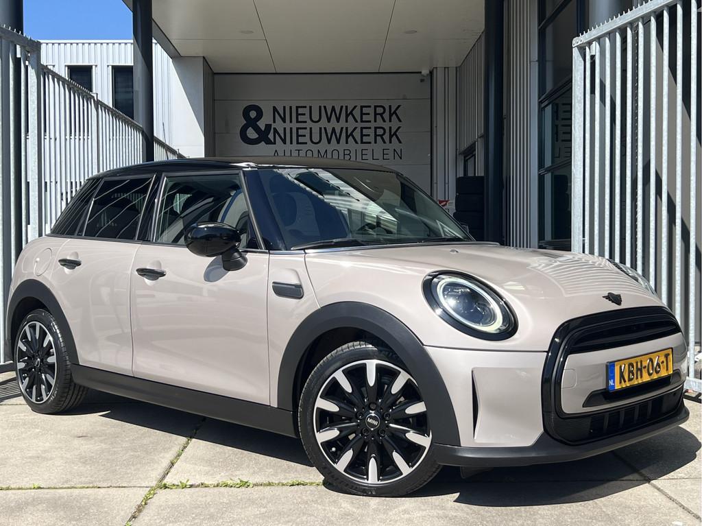 MINI Mini 1.5 Cooper MINI Yours | AUTOMAAT | LEDER | CAMERA, 136 pk, Gebruikt, Met garantie (alle), Leder