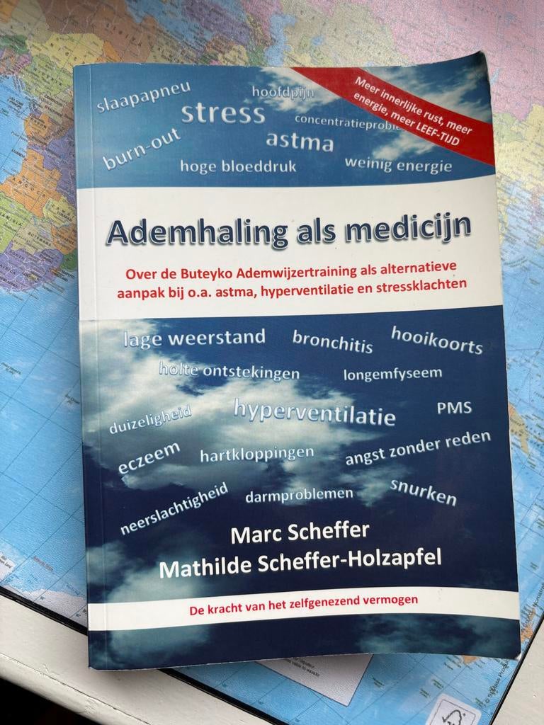 Ademhaling als medicijn - Buteyko Ademwijzer, Boeken, Gezondheid, Dieet en Voeding, Ophalen of Verzenden, Gelezen, Gezondheid en Conditie
