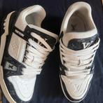 Louis Vuitton Trainer Sneakers - weinig gedragen, Ophalen of Verzenden, Zo goed als nieuw, Wit, Sneakers of Gympen