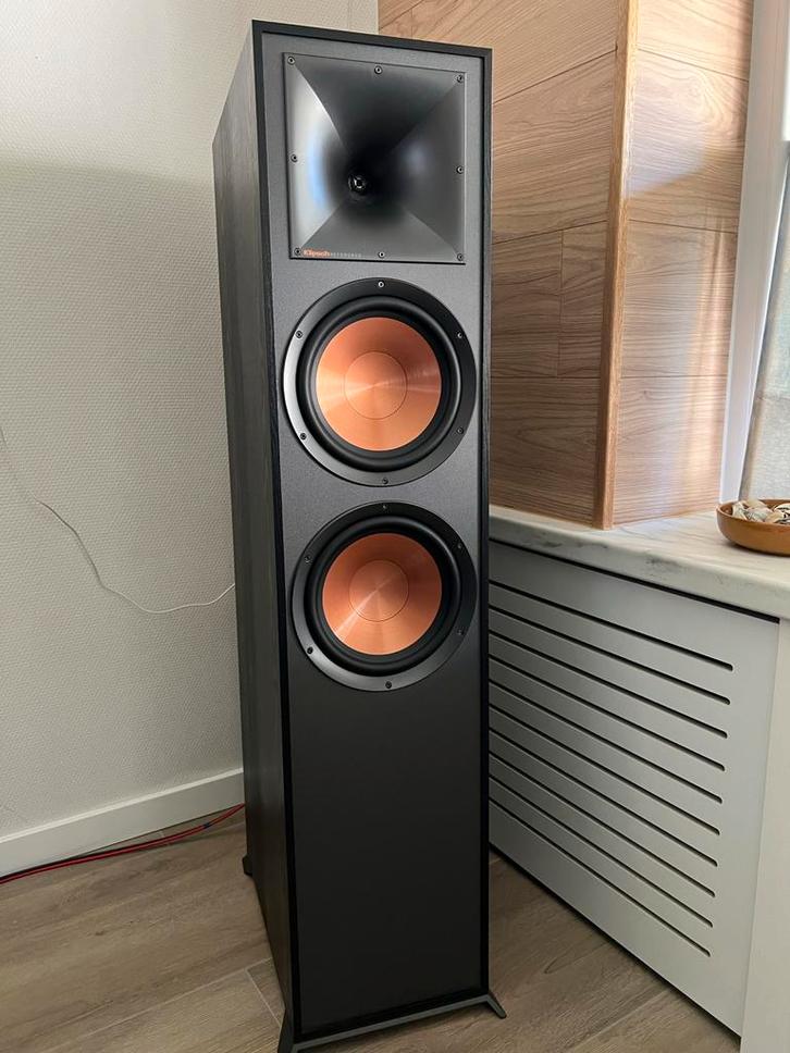 Klipsch R-820F Vloerstaande Luidspreker Nieuwstaat !, Audio, Tv en Foto, Luidsprekers, Zo goed als nieuw, Front, Rear of Stereo speakers