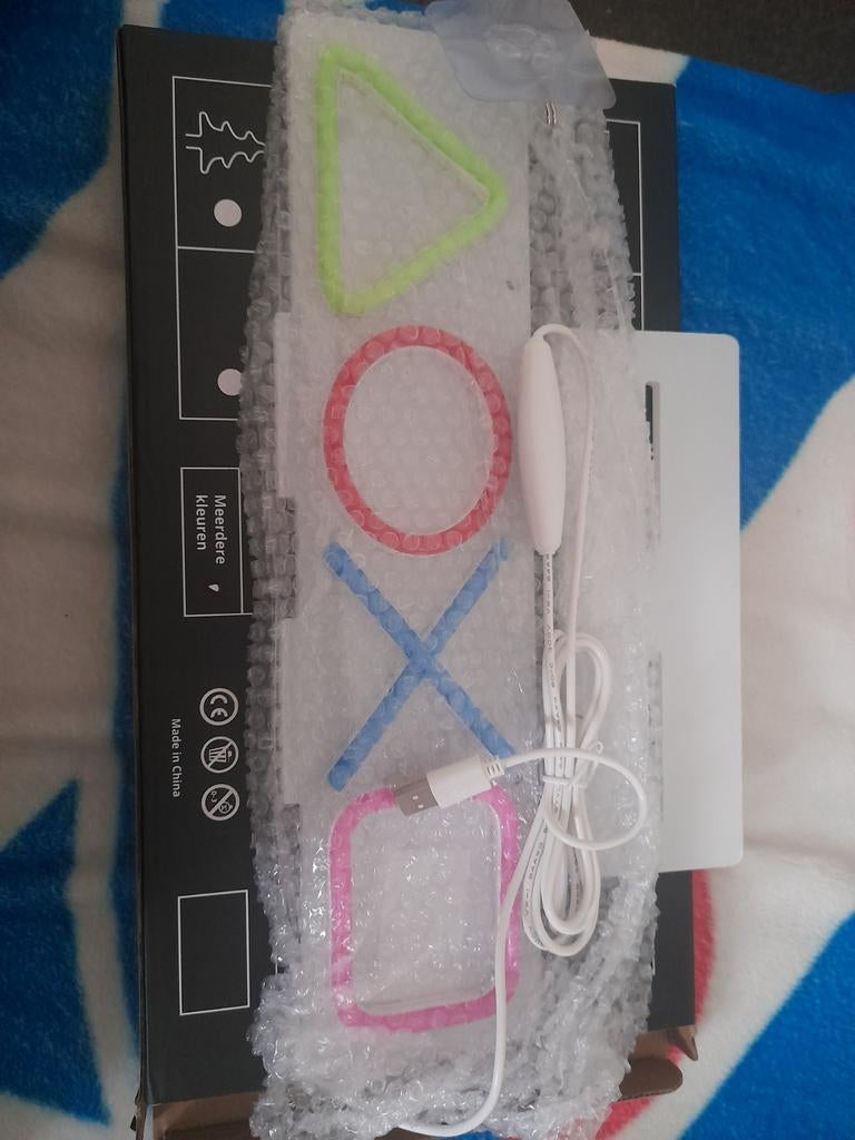 PlayStation neon Lamp - Nieuw in doos, Ophalen of Verzenden