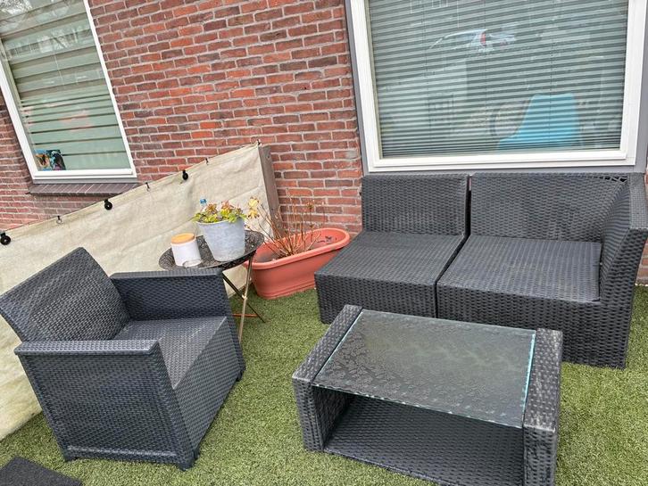 Keter wicker set, Tuin en Terras, Tuinsets en Loungesets, Gebruikt, Kunststof, 4 zitplaatsen, Stoel, Ophalen of Verzenden