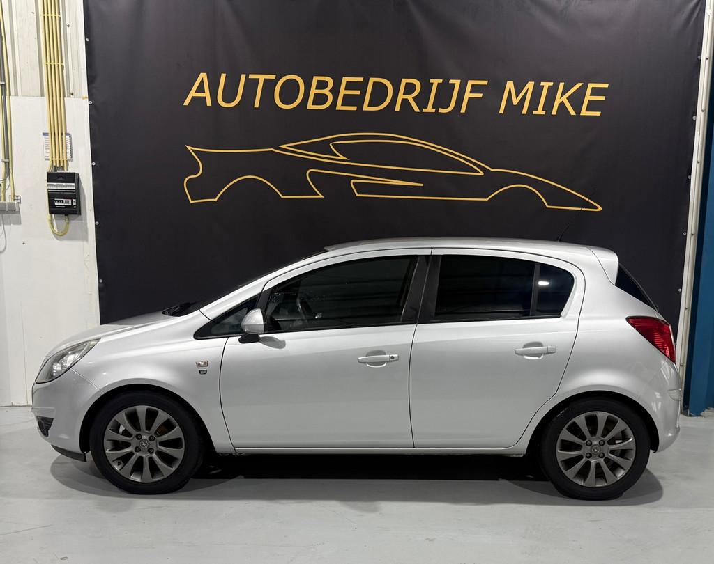 Opel Corsa 1.2-16V '111' Edition, Voorwielaandrijving, Euro 5, 86 pk, Gebruikt