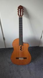 Klassieke Manuel Rodriguez gitaar, Fishman element, cutaway, Muziek en Instrumenten, Ophalen