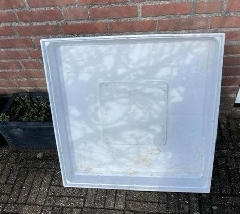Lekbak voor wasmachine - Voorkom waterschade, Witgoed en Apparatuur, Ophalen, Gebruikt, Minder dan 1200 toeren, Minder dan 85 cm