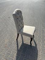 Crèmekleurige eetkamerstoel met gecapitonneerde rug, Huis en Inrichting, Stoelen, Ophalen, Gebruikt, Overige kleuren, Eén