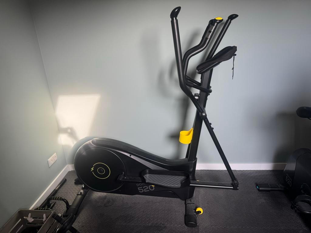 Domyos 520 Crosstrainer - Zo goed als nieuw, Ophalen, Armen, Zo goed als nieuw, Crosstrainer