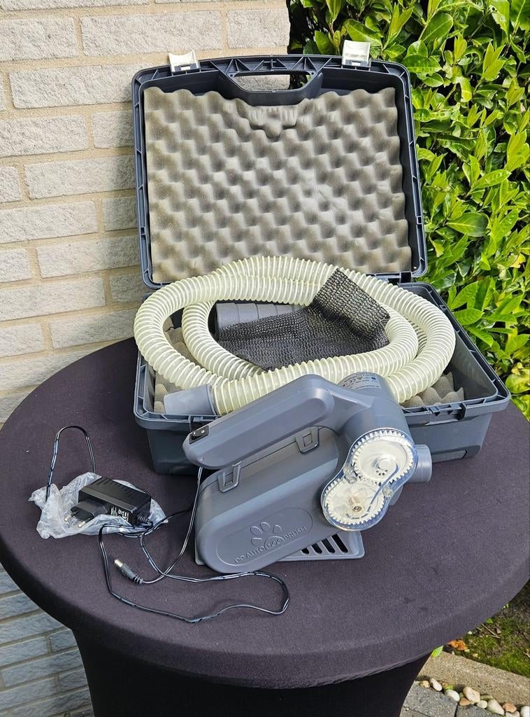 Automatische hondenborstel., Dieren en Toebehoren, Honden-accessoires, Ophalen