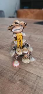 schelpen beeldje, Verzamelen, Beelden en Beeldjes, Ophalen of Verzenden, Gebruikt, Overige typen