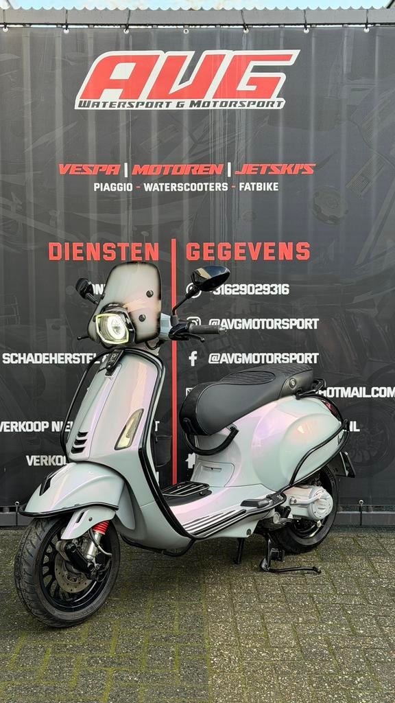 CUSTOM Vespa Sprint Nardo Violet 4-takt kickstart brom 45km, Overige modellen, Maximaal 45 km/u, Ophalen of Verzenden, Zo goed als nieuw