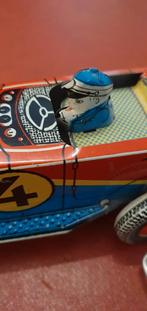 Blikken raceauto. Vintage. Ufuk Bugatti, Ophalen