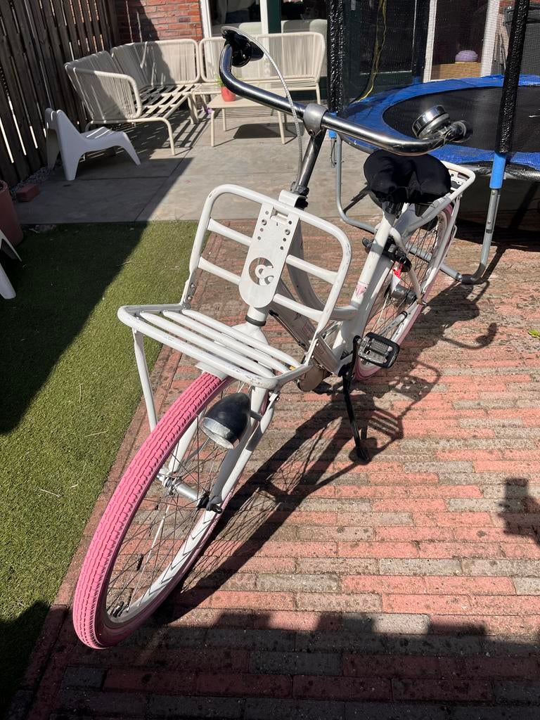 Meisjesfiets 26 inch Cortina met 3 versnellingen, Fietsen en Brommers, Fietsen | Meisjes, Ophalen, Gebruikt, 26 inch of meer, Handrem