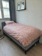IKEA SLATTUM Eenpersoonsbed 90x200 cm, Huis en Inrichting, Slaapkamer | Bedden, Ophalen, 90 cm, Eenpersoons, Zo goed als nieuw