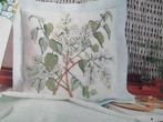 Borduurpatroon  Seringen op kussen  nr 1227, Verzenden, Nieuw, Handborduren, Patroon
