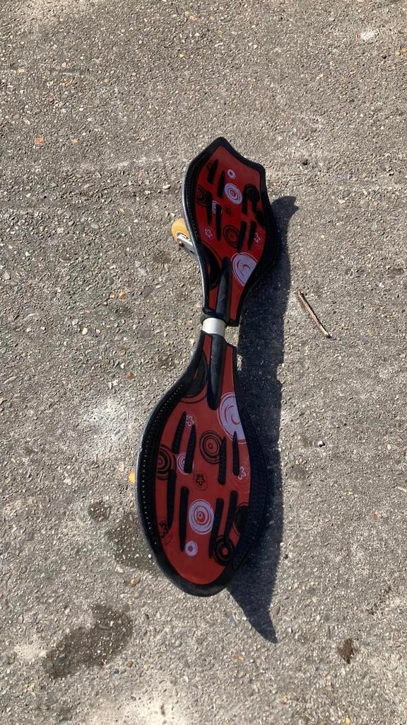 Waveboard rood, Sport en Fitness, Skateboarden, Ophalen of Verzenden, Gebruikt, Waveboard
