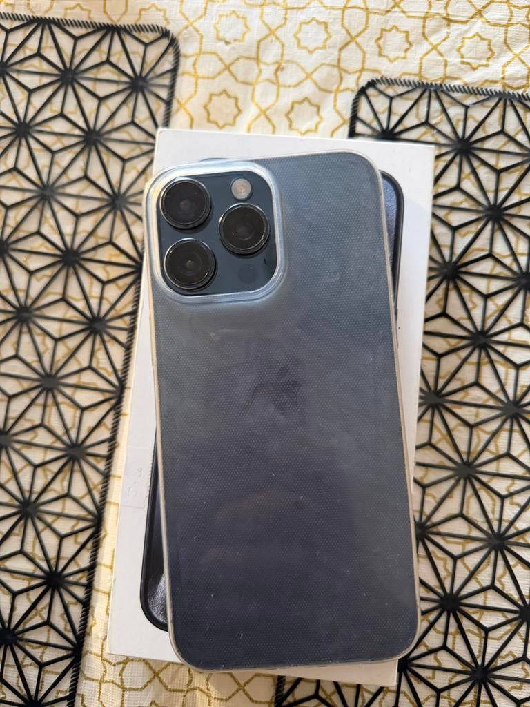 iPhone 15 Pro Max 256 GB - Zo goed als nieuw, Telecommunicatie, Mobiele telefoons | Apple iPhone, 256 GB, Zwart, IPhone 15 Pro Max