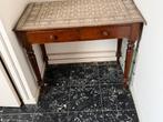 Houten side table met 2 lades, Huis en Inrichting, Tafels | Sidetables, Ophalen, 50 tot 100 cm, Zo goed als nieuw, 25 tot 50 cm