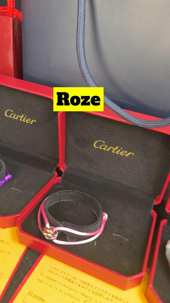 Trinity armband roze, Sieraden, Tassen en Uiterlijk, Armbanden, Ophalen of Verzenden, Zo goed als nieuw, Roze, Staal