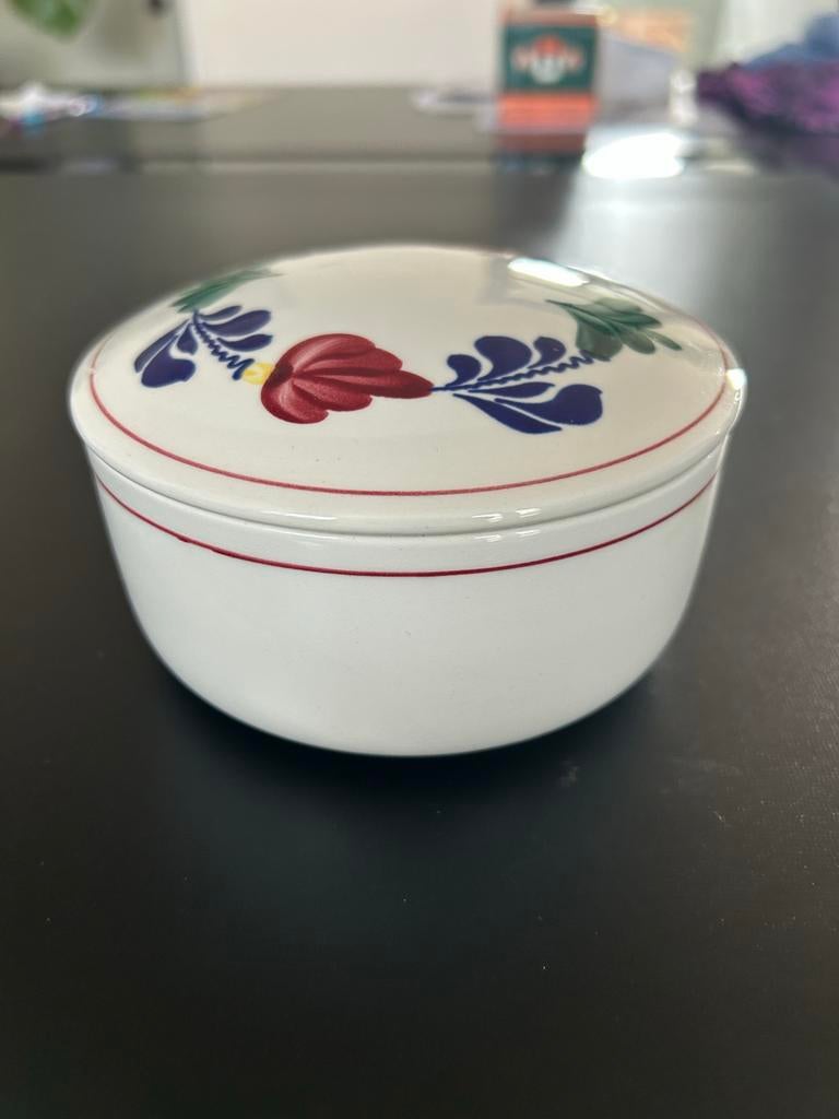 Boerenbont schaaltje met deksel, Huis en Inrichting, Keuken | Servies, Gebruikt, Ophalen of Verzenden, Schaal of Schalen, Aardewerk