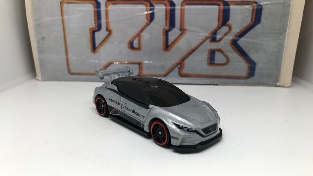 Nissan leaf nismo €1 Hot Wheels Hotwheels VAVB nieuw, Hobby en Vrije tijd, Modelauto's | Overige schalen, Ophalen of Verzenden