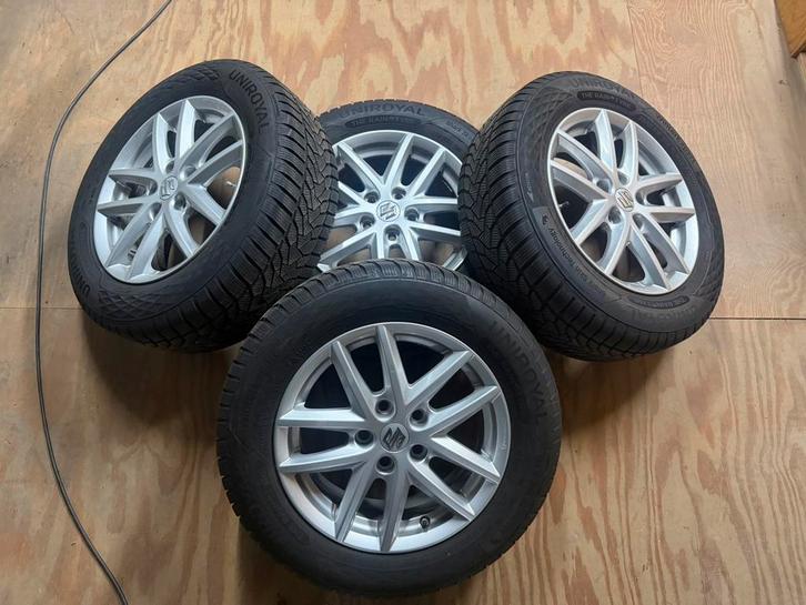 Complete set Suzuki Vitara steek 5x114.3 naaf60.1 215/60r16, Auto-onderdelen, Banden en Velgen, Banden en Velgen, Winterbanden
