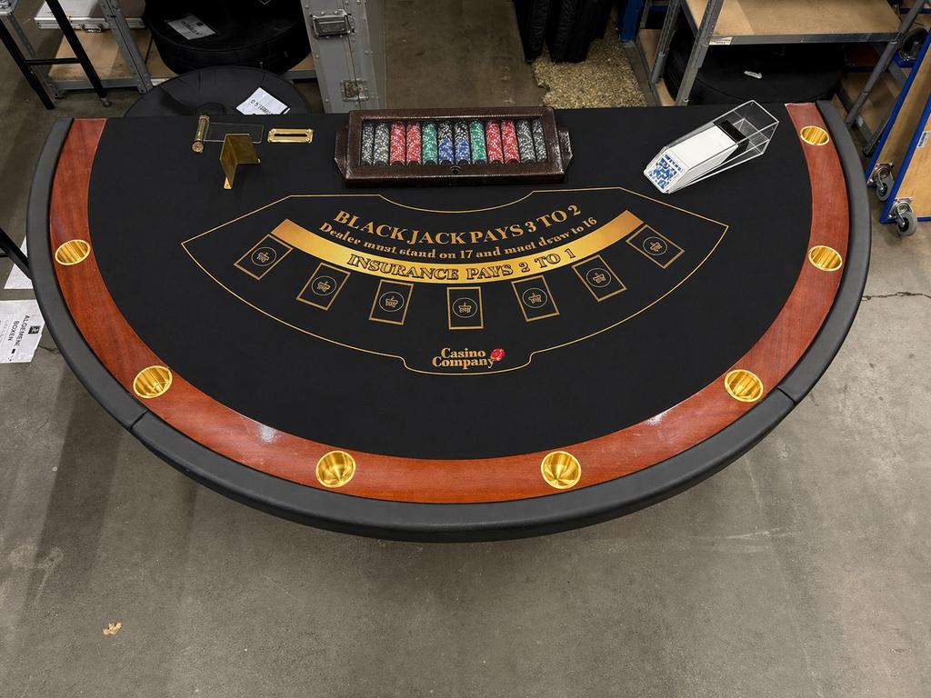 Pro Blackjack tafel (komt uit een casino), Ophalen, Zo goed als nieuw