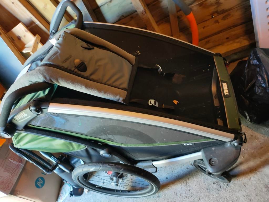 Thule tweepersoons fietskar, Ophalen, Zo goed als nieuw