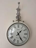 Riviera Maison Wandklok Paris Absolute Chic, Ophalen of Verzenden, Zo goed als nieuw, Analoog, Wandklok