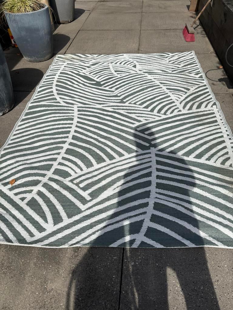 GRATIS Kunststof vloerkleed 2.60 x 1.80, Huis en Inrichting, Ophalen, Gebruikt, Wit, 150 tot 200 cm