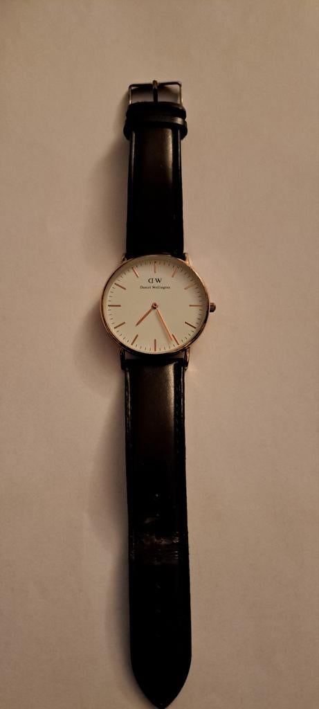 Daniel Wellington horloge met leren bandje, Ophalen of Verzenden