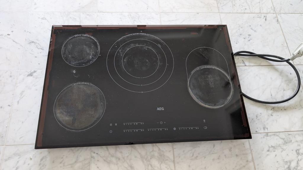 AEG Vitrokeramisch kookplaat HK854870FB Hob2Hood, Ophalen, Gebruikt, Keramisch, 4 kookzones