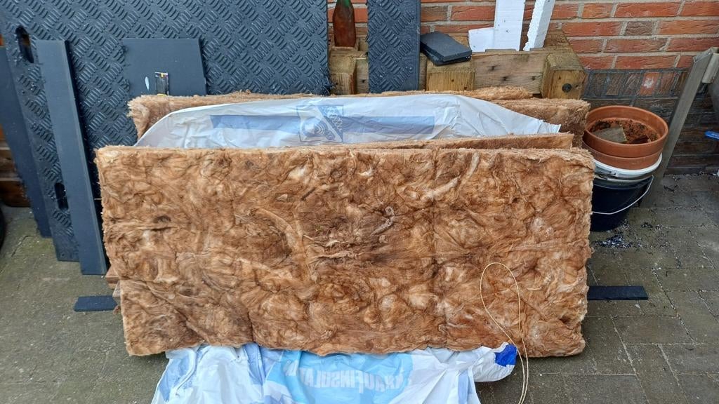 4 platen steenwol, Doe-het-zelf en Verbouw, Isolatie en Afdichting, Ophalen, Steenwol, 4 tot 8 cm, Minder dan 5 m²