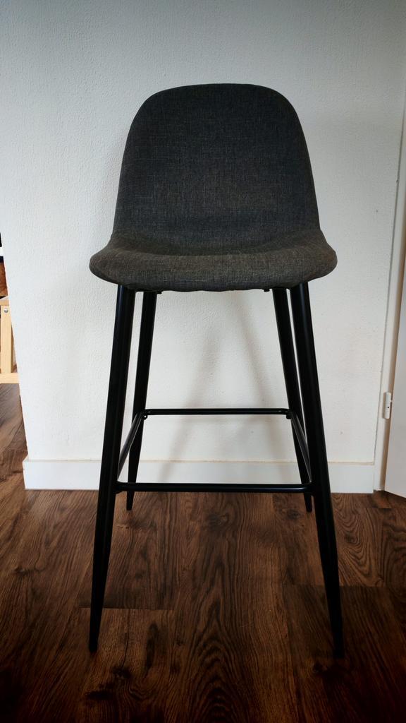 3 mooie barkrukken., Huis en Inrichting, Barkrukken, Zo goed als nieuw, 60 tot 90 cm, Metaal, 3 krukken, Met voetsteun, Ophalen